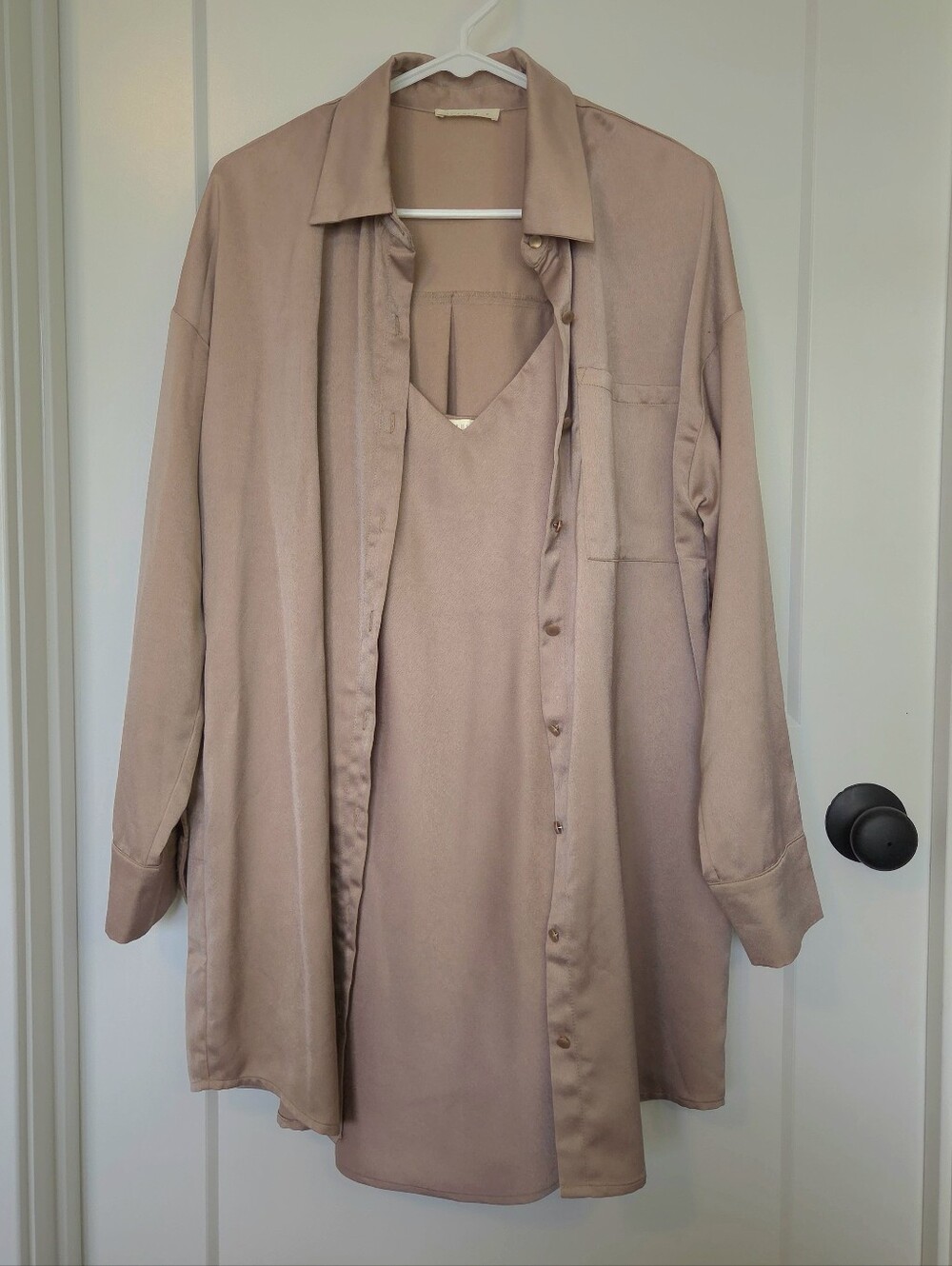 ILLA ILLA Taupe Satin Slip & Button-Down Shirt Dress Set. Size S. #AH